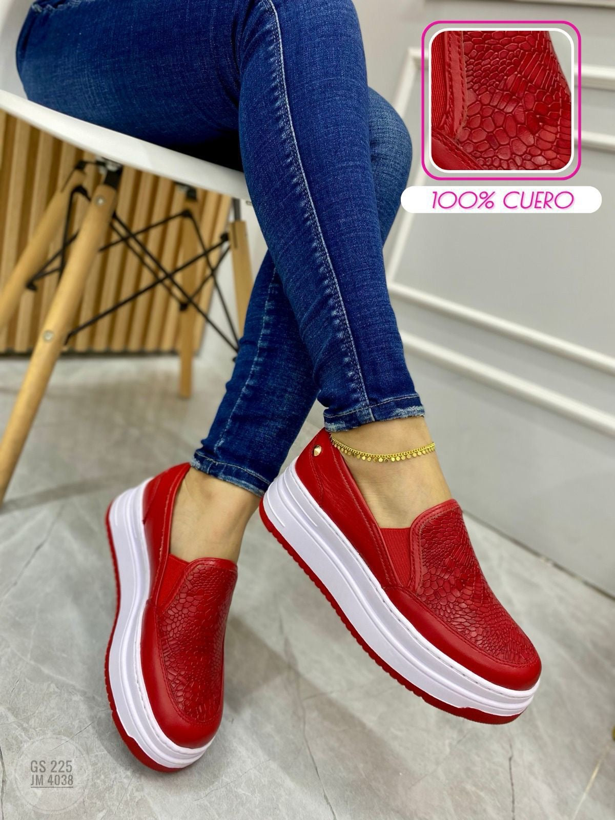 Cuero Mocasin