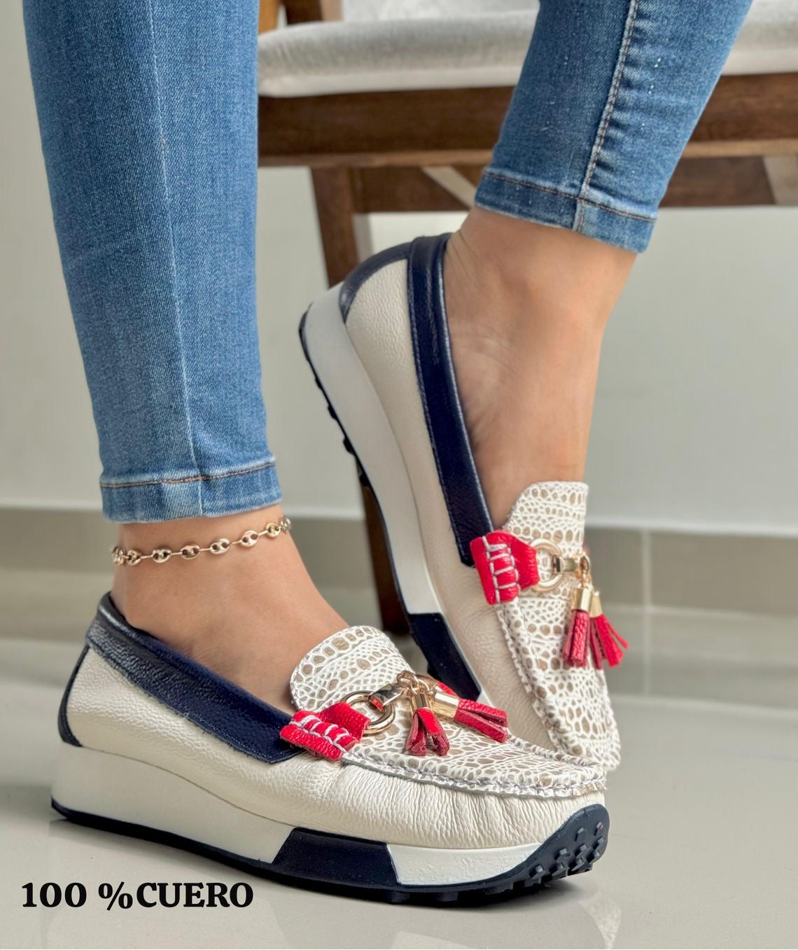 Cuero Mocasin