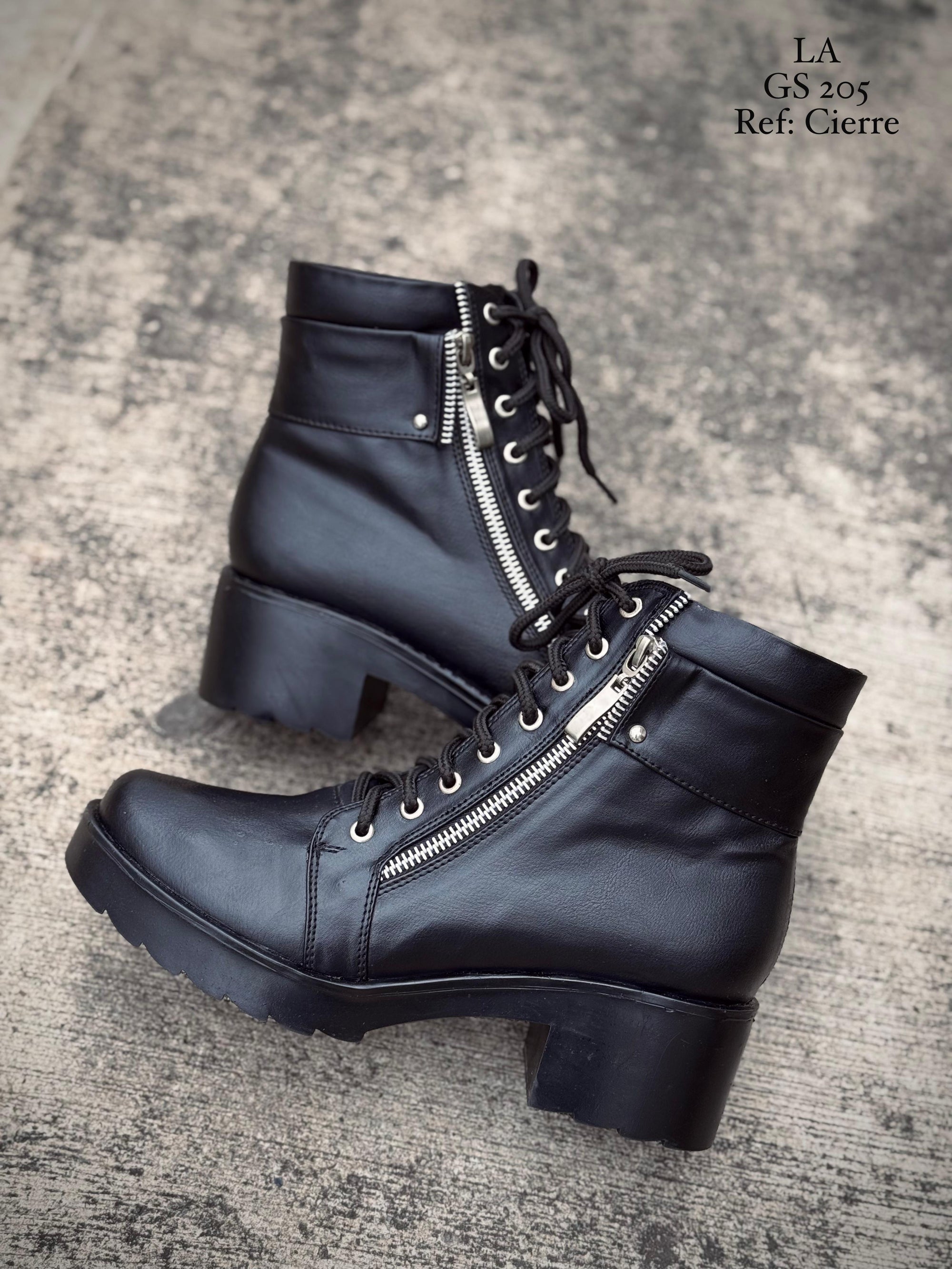 Botas