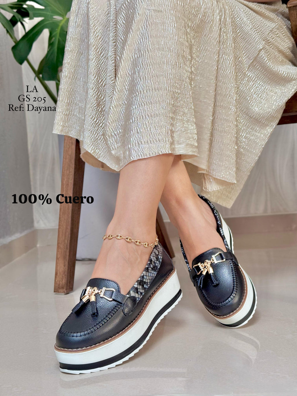 Cuero Mocasin