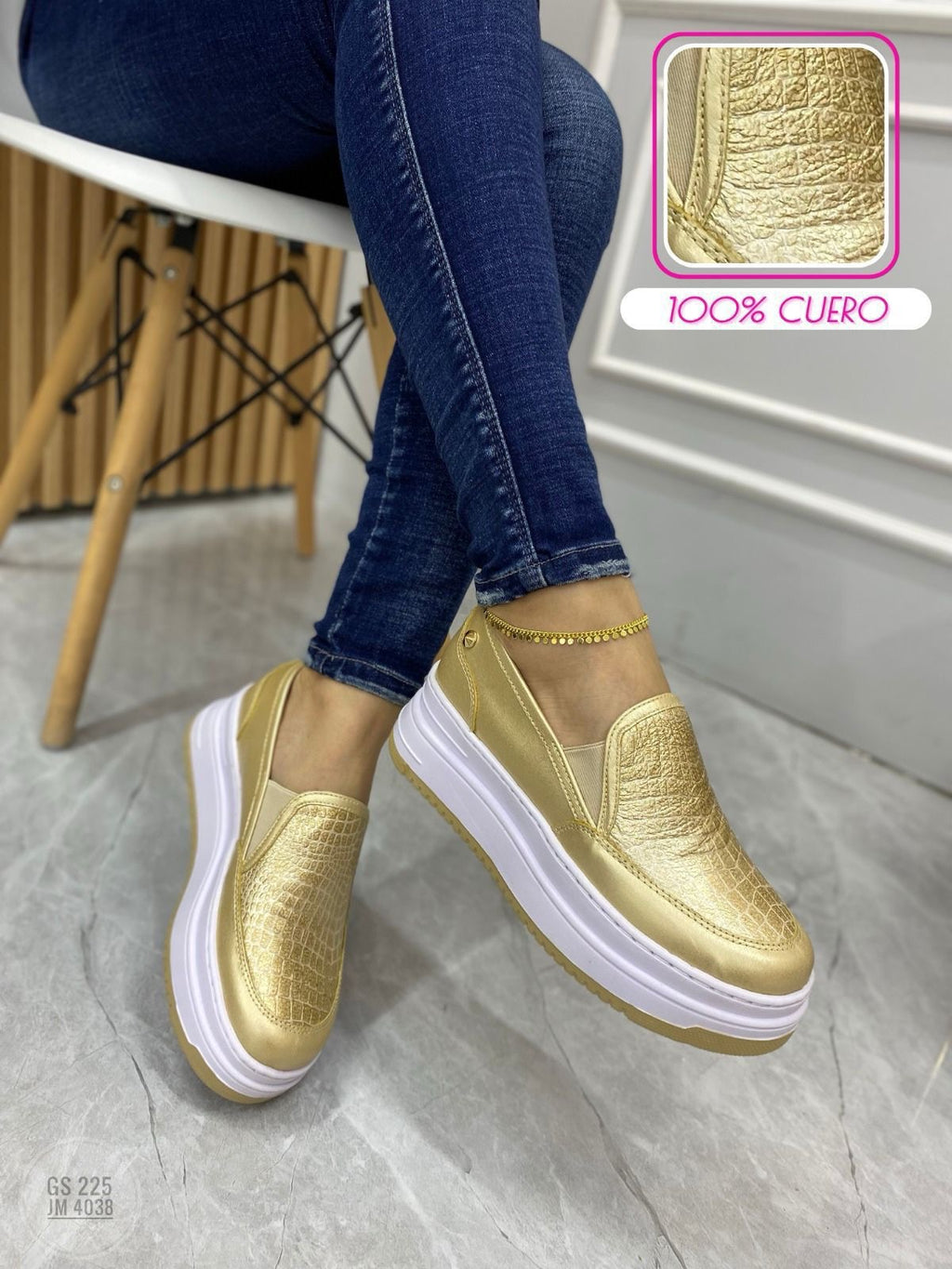 Cuero Mocasin