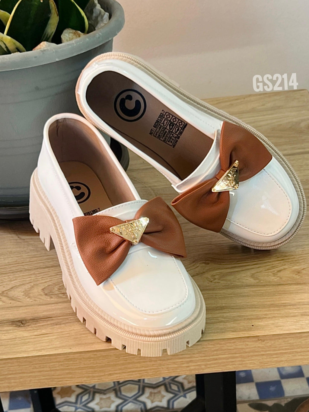 Mocasin Charol