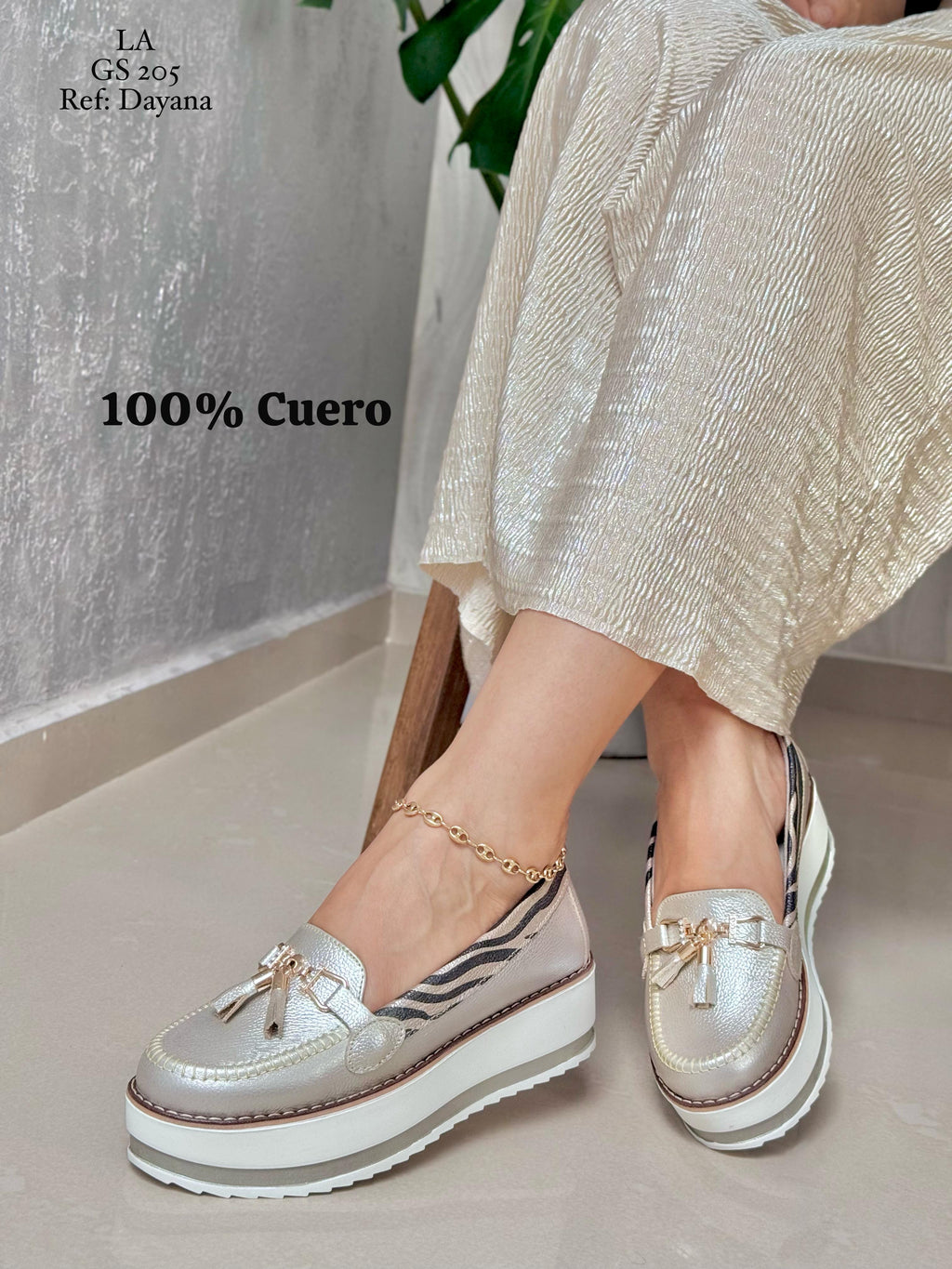 Cuero Mocasin