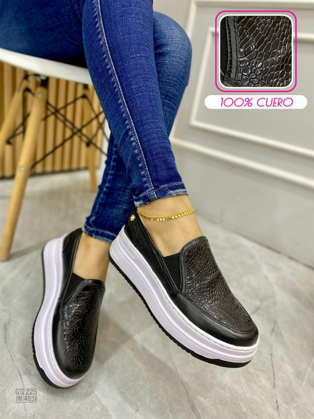 Cuero Mocasin
