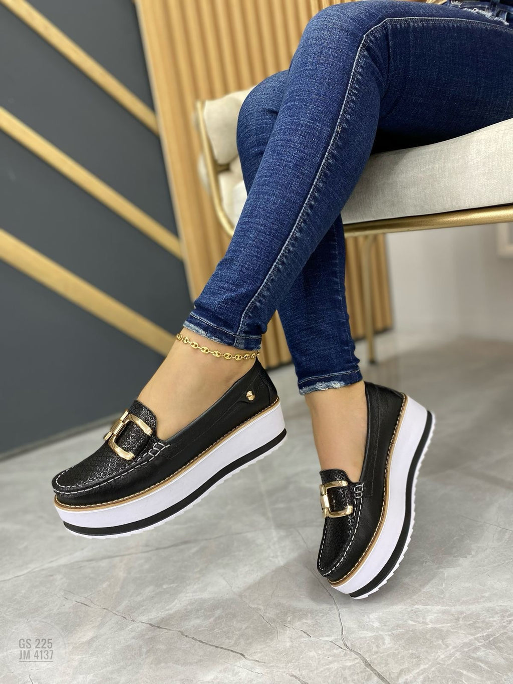 Cuero Mocasin