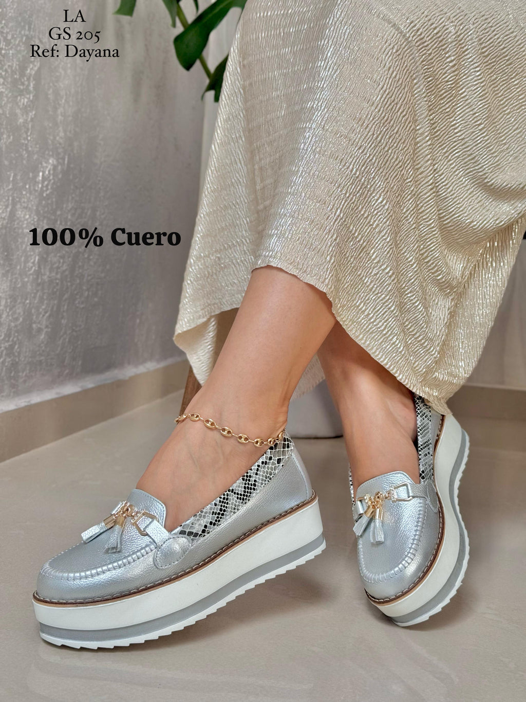 Cuero Mocasin