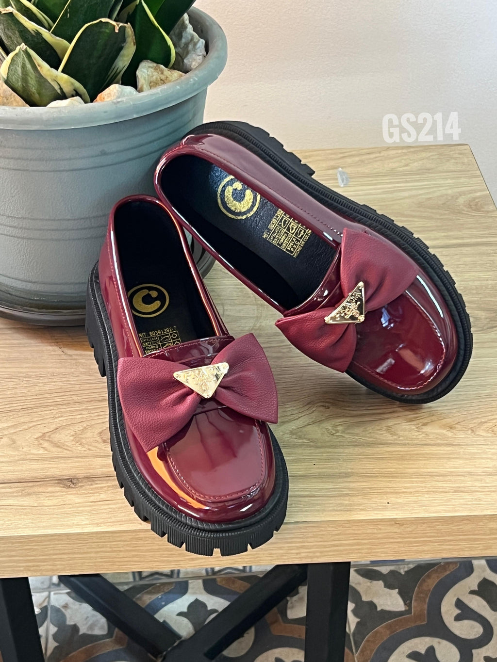 Mocasin Charol
