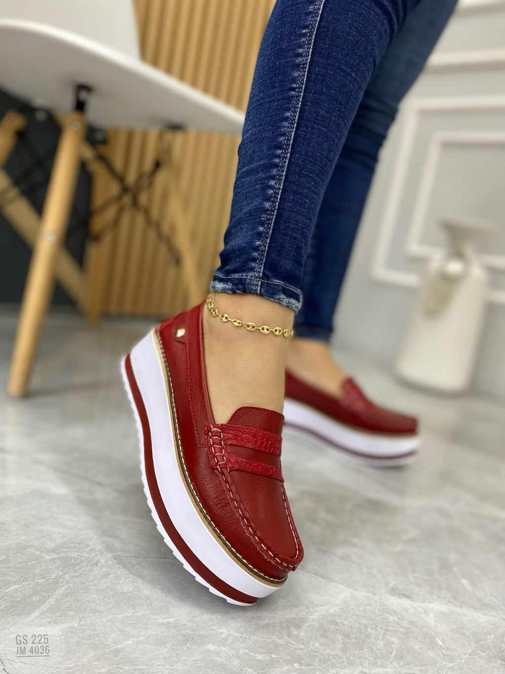 Cuero Mocasin